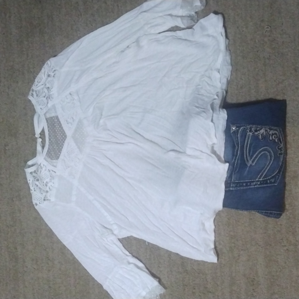 Maurices White flowy top